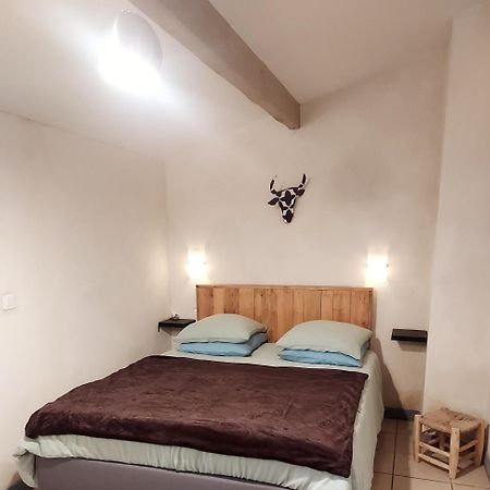 Bergerie D'Alivon En Camargue Bed & Breakfast Albaron ภายนอก รูปภาพ