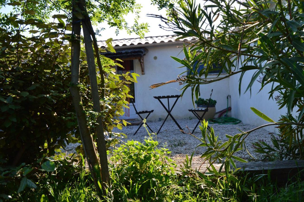 Bergerie D'Alivon En Camargue Bed & Breakfast Albaron ภายนอก รูปภาพ