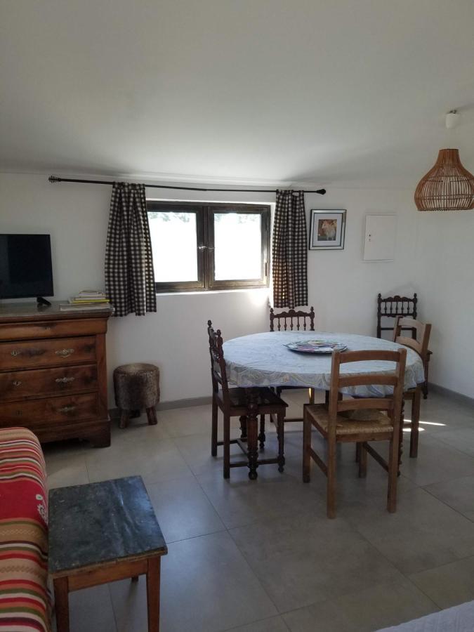 Bergerie D'Alivon En Camargue Bed & Breakfast Albaron ภายนอก รูปภาพ
