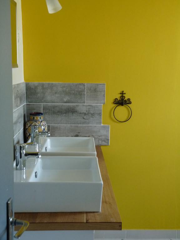 Bergerie D'Alivon En Camargue Bed & Breakfast Albaron ภายนอก รูปภาพ