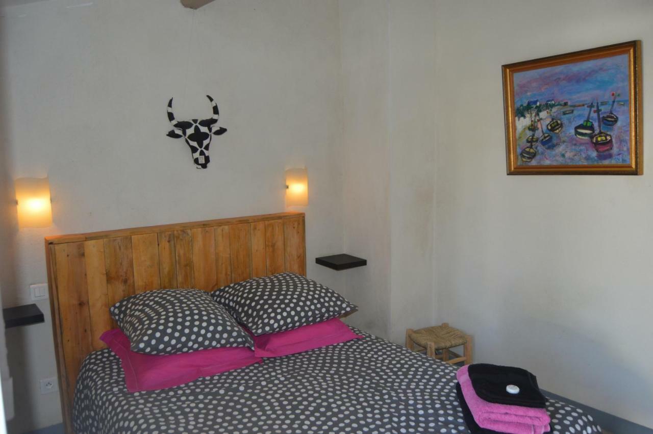 Bergerie D'Alivon En Camargue Bed & Breakfast Albaron ภายนอก รูปภาพ